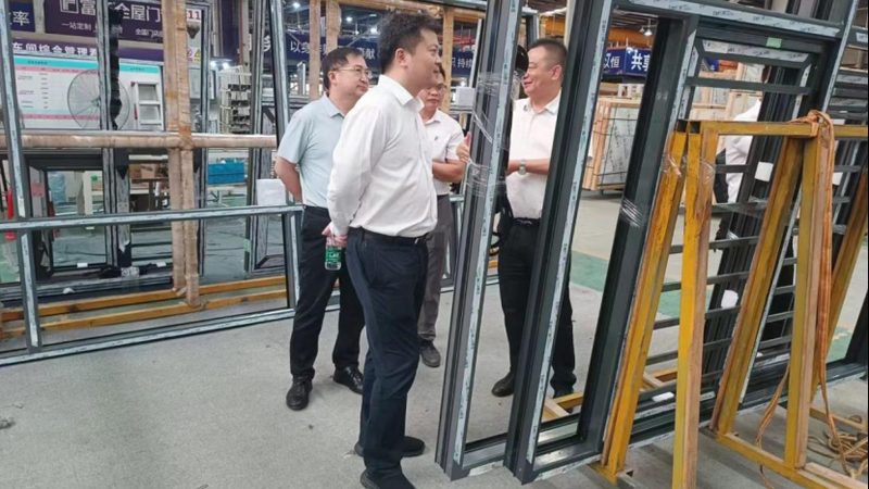 实木折叠门，如何挑选品质之选？**